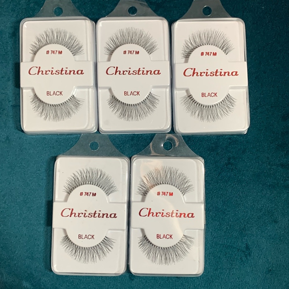 5 Pairs of 747M Lashes in Black